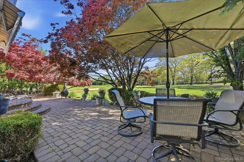 65 Redan Drive Smithtown NY 11787