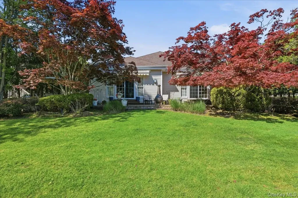 65 Redan Drive Smithtown NY 11787