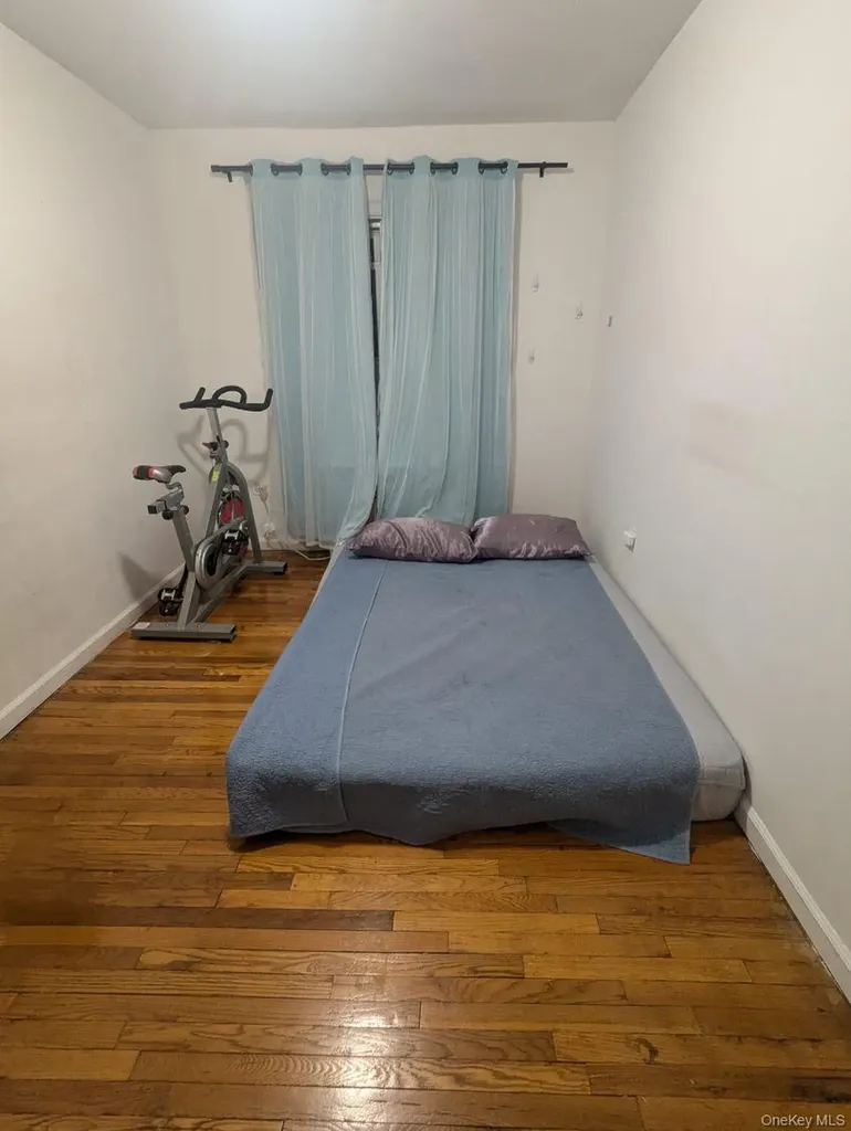 2515 150th Street Flushing NY 11354