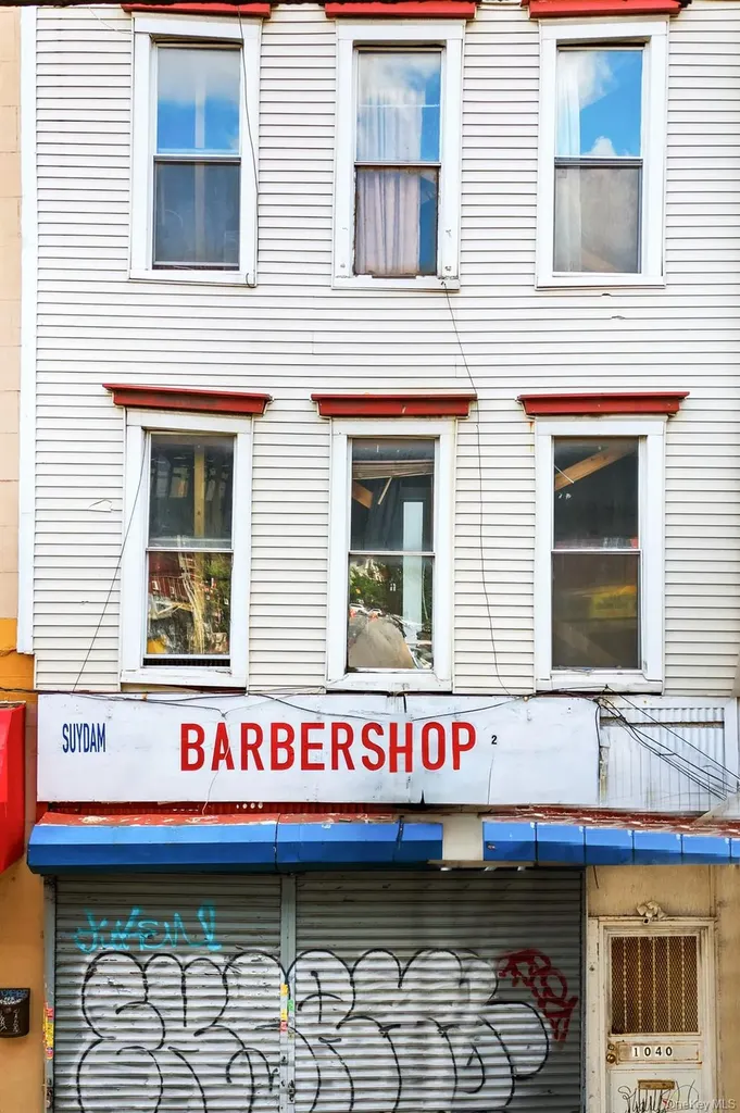 1040 Broadway Brooklyn NY 11221