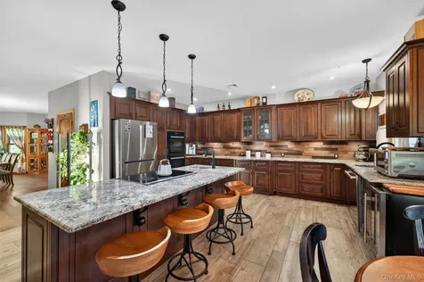 2 White Horse Road Middletown NY 10940