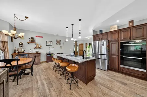 2 White Horse Road Middletown NY 10940