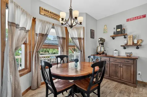 2 White Horse Road Middletown NY 10940