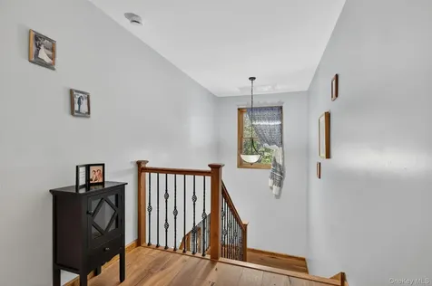 2 White Horse Road Middletown NY 10940