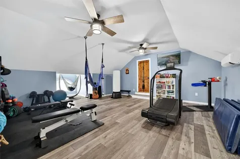 2 White Horse Road Middletown NY 10940