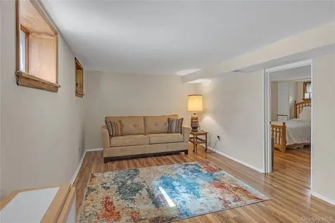 472 Bohemia Parkway Sayville NY 11782