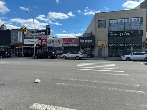 16024 Northern Boulevard Flushing NY 11358