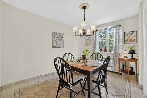 636 N Terrace Avenue Mount Vernon NY 10552