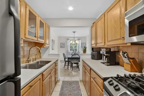636 N Terrace Avenue Mount Vernon NY 10552
