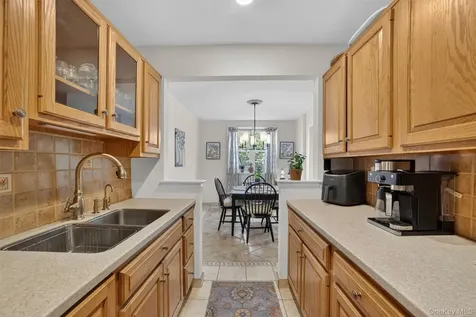 636 N Terrace Avenue Mount Vernon NY 10552