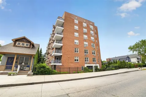 636 N Terrace Avenue Mount Vernon NY 10552