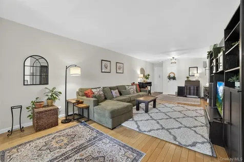 636 N Terrace Avenue Mount Vernon NY 10552