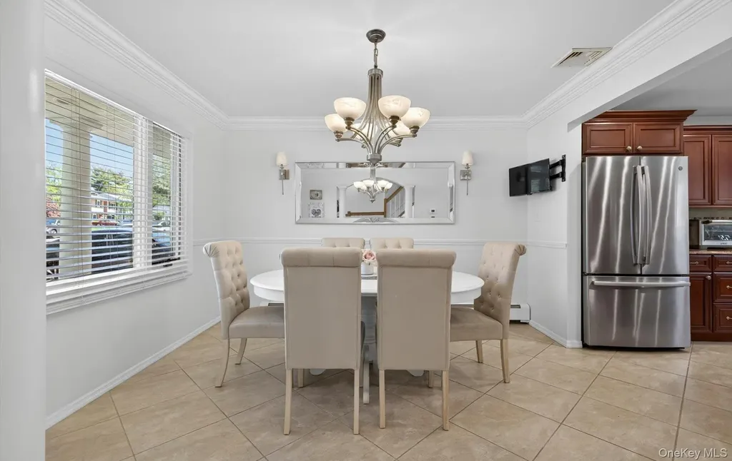 10 Wentworth Drive Dix Hills NY 11746