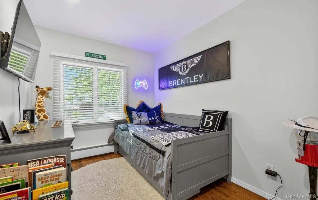 10 Wentworth Drive Dix Hills NY 11746