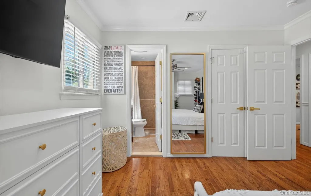 10 Wentworth Drive Dix Hills NY 11746