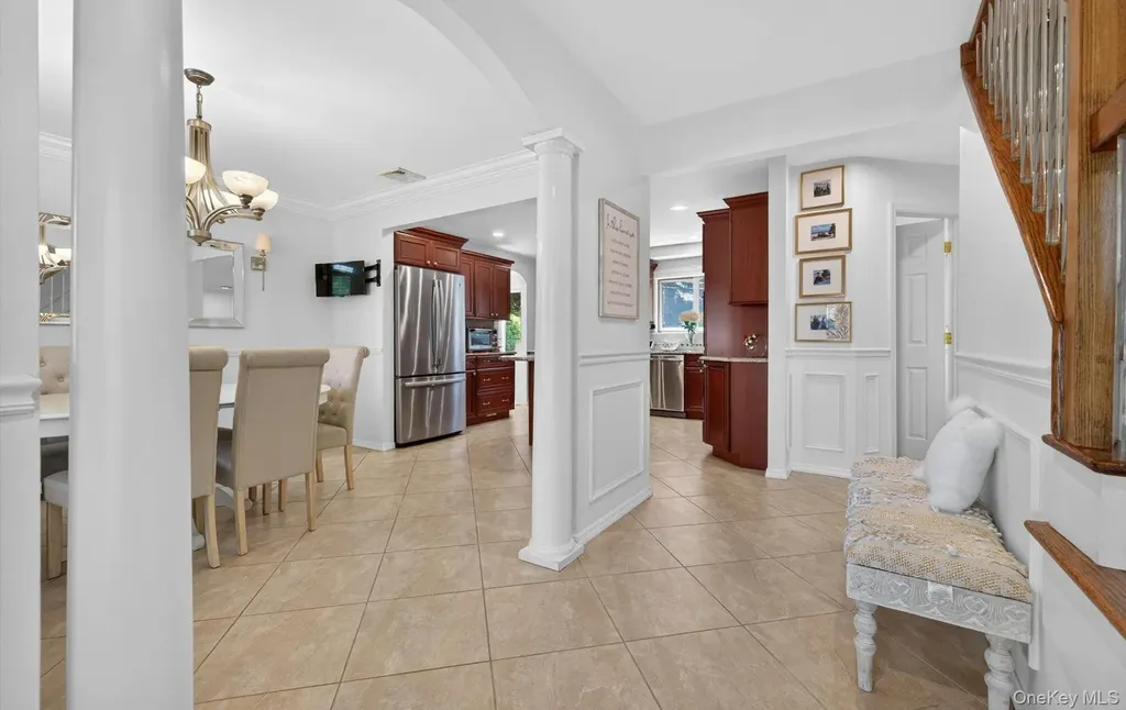 10 Wentworth Drive Dix Hills NY 11746