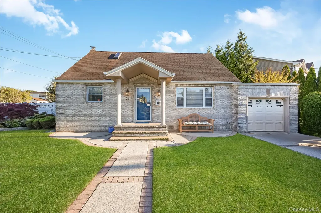 53 Lincoln Boulevard Bethpage NY 11714
