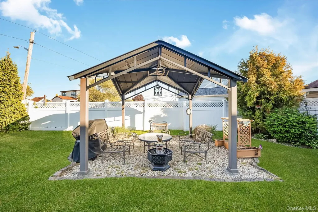 53 Lincoln Boulevard Bethpage NY 11714