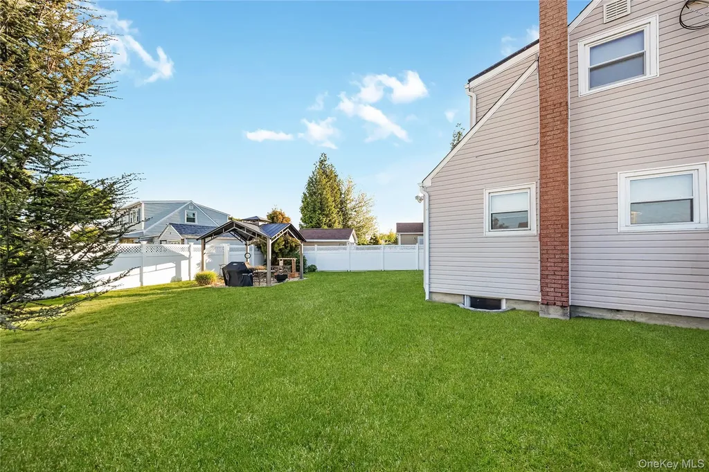 53 Lincoln Boulevard Bethpage NY 11714