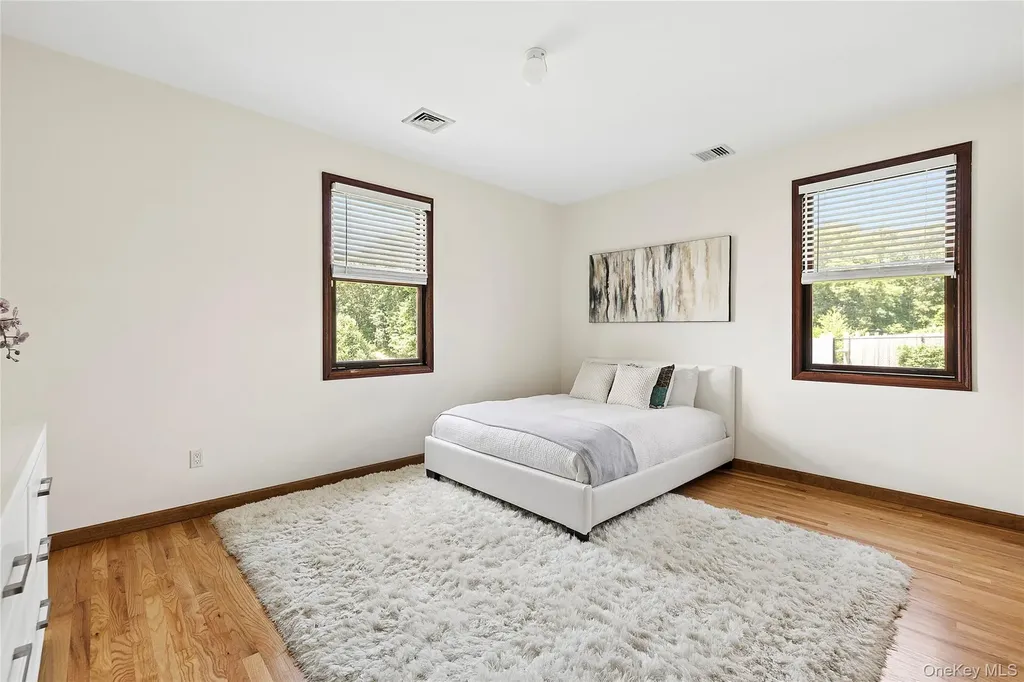 52 Mastro Road Calverton NY 11933