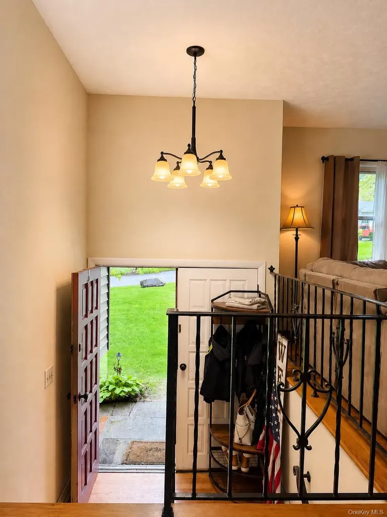 60 Mayer Drive Highland NY 12528