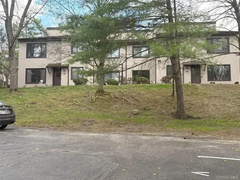 3907 Wild Berry Court Poughkeepsie NY 12603