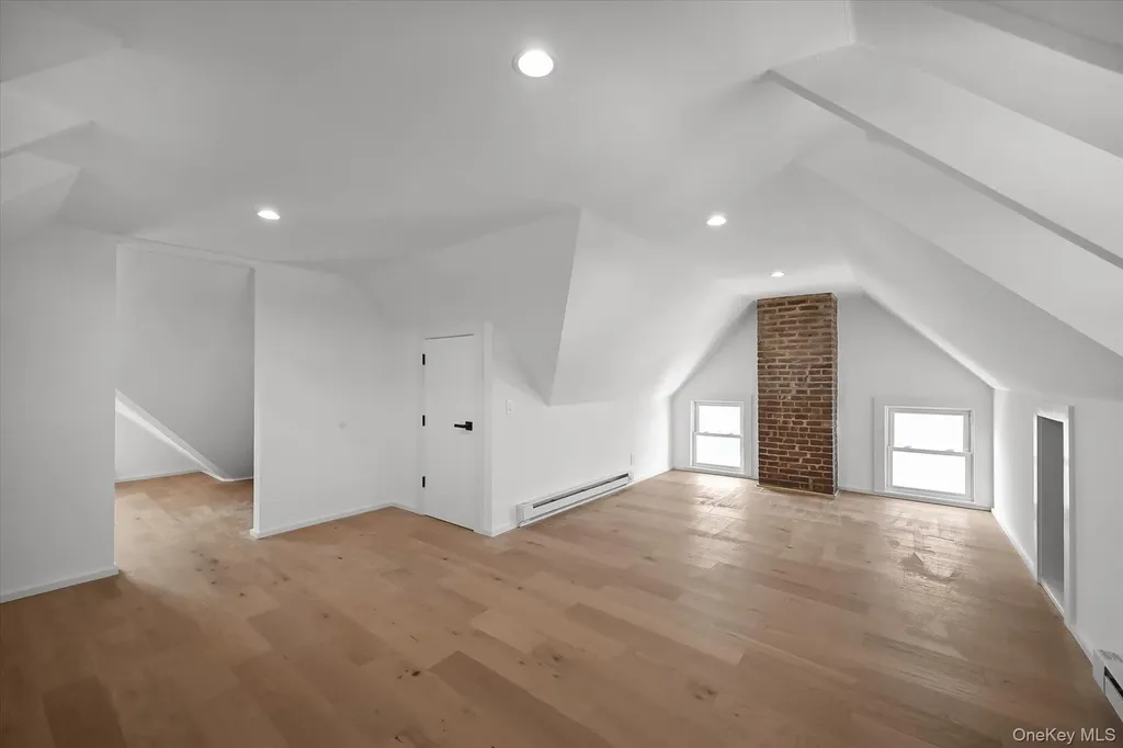 154-25 13th Avenue Whitestone NY 11357