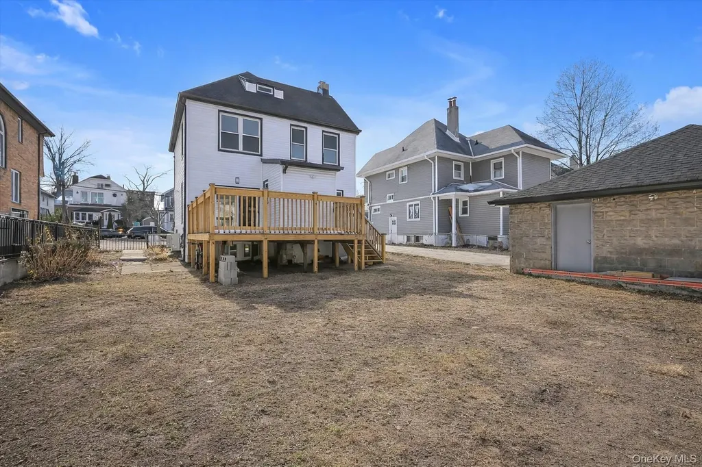 154-25 13th Avenue Whitestone NY 11357