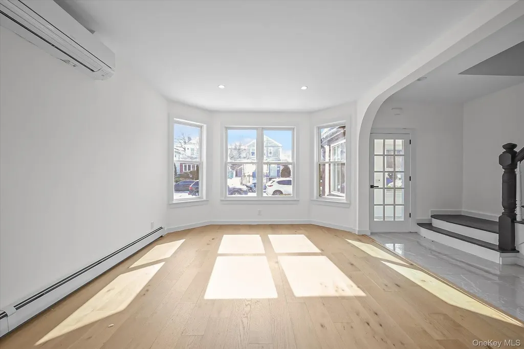 154-25 13th Avenue Whitestone NY 11357