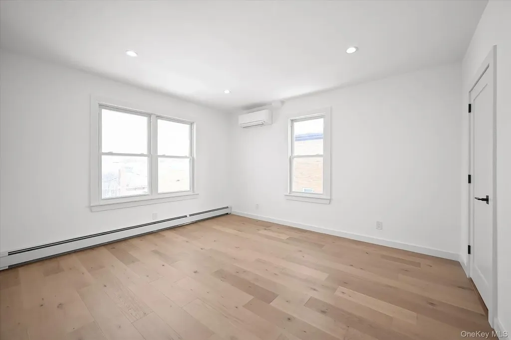 154-25 13th Avenue Whitestone NY 11357