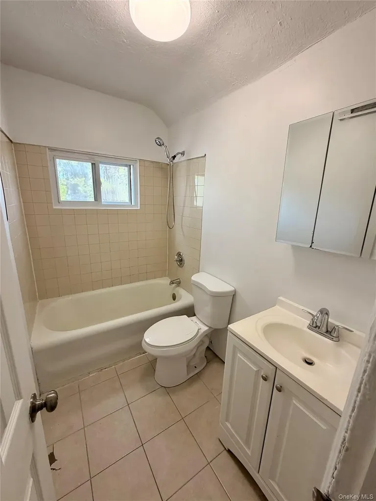 324 Underhill Avenue Bronx NY 10473