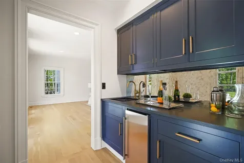 95 Narrows Road Bedford Hills NY 10507