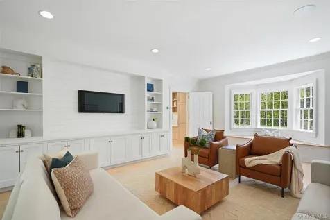95 Narrows Road Bedford Hills NY 10507