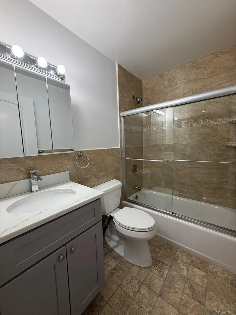 94 Thatcher Avenue Harrison NY 10528