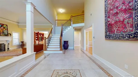23 Overbrook Lane Upper Brookville NY 11545