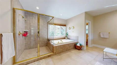 23 Overbrook Lane Upper Brookville NY 11545