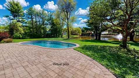 23 Overbrook Lane Upper Brookville NY 11545