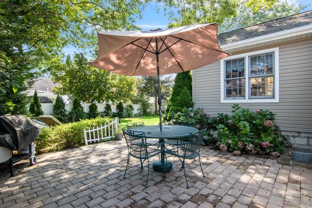 168 Harmony Drive Massapequa Park NY 11762