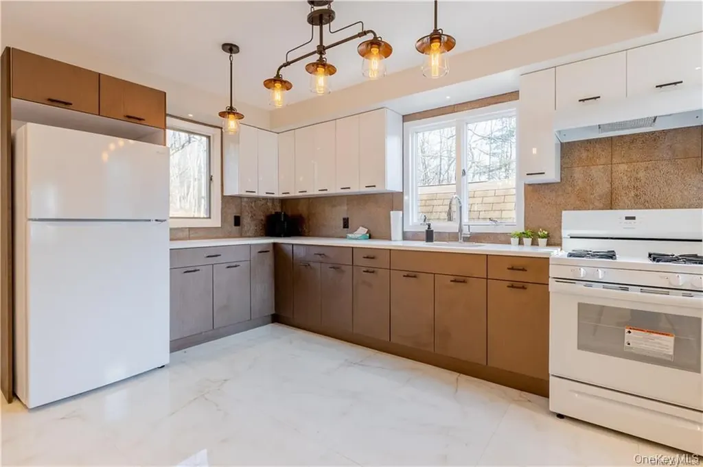 208 Glenmere Road Chester NY 10918