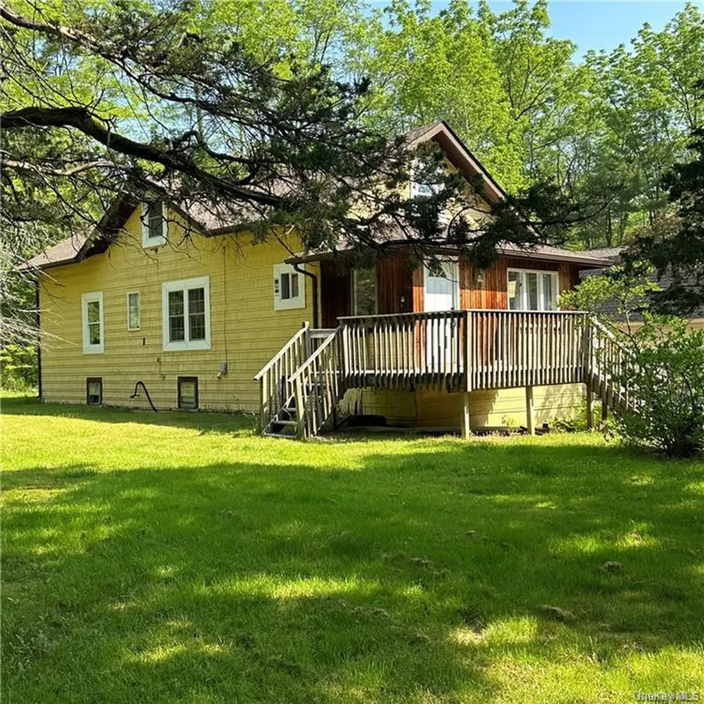 208 Glenmere Road Chester NY 10918