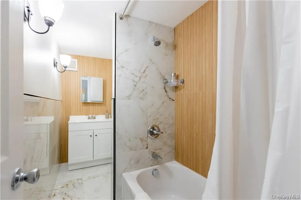 208 Glenmere Road Chester NY 10918