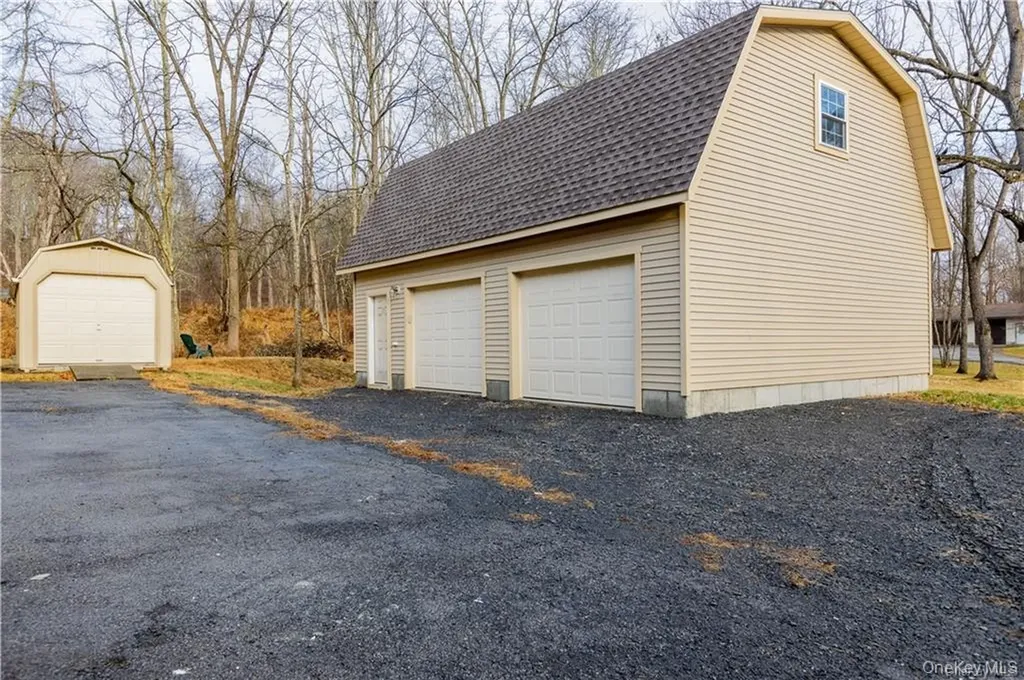 208 Glenmere Road Chester NY 10918