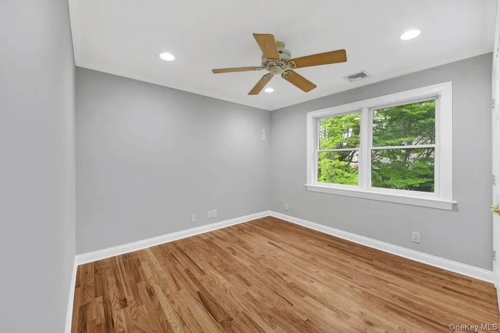 7 Rutledge Road Valhalla NY 10595