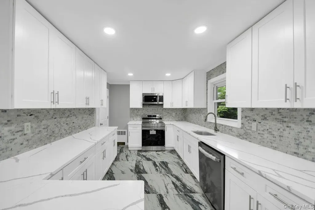 7 Rutledge Road Valhalla NY 10595