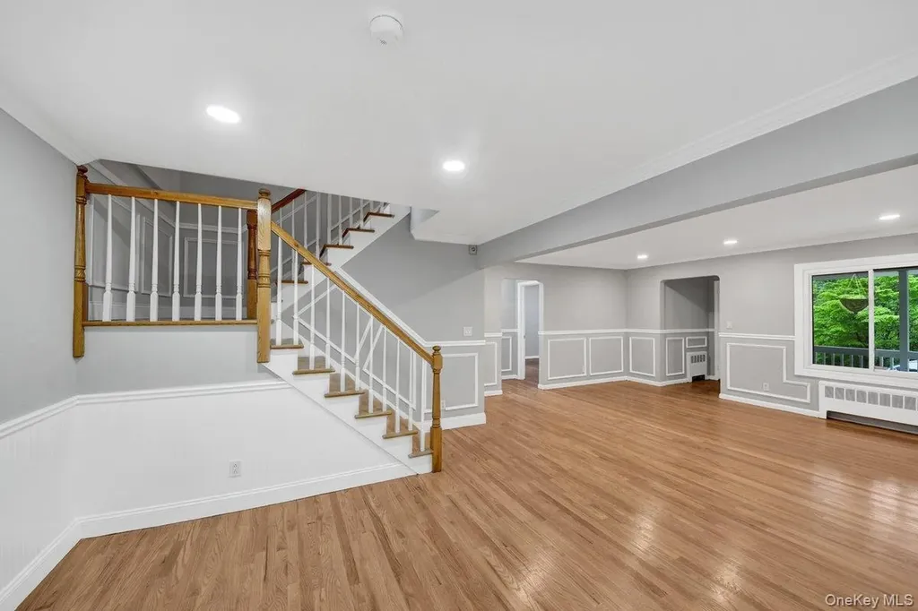 7 Rutledge Road Valhalla NY 10595