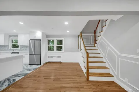 7 Rutledge Road Valhalla NY 10595