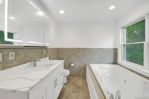 7 Rutledge Road Valhalla NY 10595