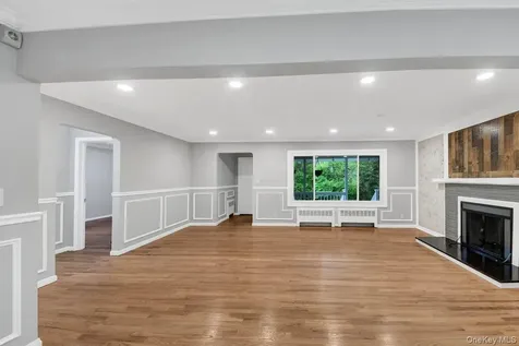 7 Rutledge Road Valhalla NY 10595