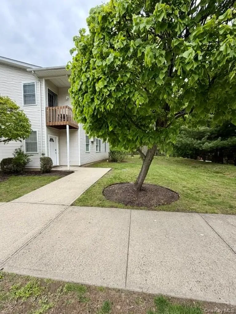 101 Pipetown Hill Road Nanuet NY 10954