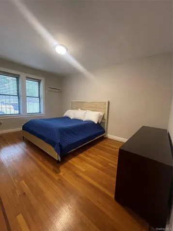 1922 Mcgraw Avenue Bronx NY 10462